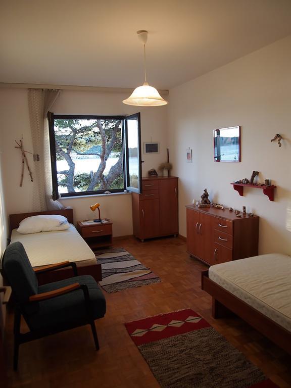 Apartment Marija Tisno Cameră foto